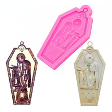Load image into Gallery viewer, Couple Skeleton Man Keychain Mould-Halloween nightmare christmas for Resin foodsafe Mold-Polymer Clay Necklace Silica gel mould