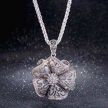 Load image into Gallery viewer, Women's Necklace Sweater Chain Decoration Choker Gift for Girls