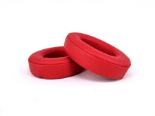 Load image into Gallery viewer, Suitable for Beats Studio2.0 Earphone Sleeves Ear Pads Ear Muffs Studio3.0 Earphone Sleeves Ear Pads Foam Cover