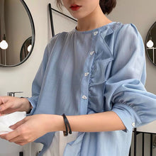 Load image into Gallery viewer, 5pcs/set irregular resin buttons, two eye triangular plum blossom shirt, skirt decoration buttons