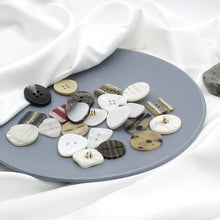 Load image into Gallery viewer, 5pcs/set irregular resin buttons, two eye triangular plum blossom shirt, skirt decoration buttons