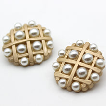 Load image into Gallery viewer, 5pcs/set Metal Button Rectangular Feel Button Point Oil Pearl Imitation Shell Coat Clip Clothing Decorative Button
