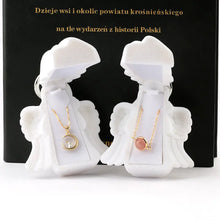 Load image into Gallery viewer, 1Piece White Jewelry Box lovely Angel Velvet wedding Ring box Necklace Display Box Gift box Container Case for Jewelry Packaging