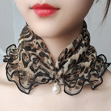 Load image into Gallery viewer, Pearl Pendant Scarf Necklace Vintage Leopard Pattern Dot Printing Scarf Trendy Crimping Elastic Women All-Match Scarves