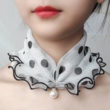 Load image into Gallery viewer, Pearl Pendant Scarf Necklace Vintage Leopard Pattern Dot Printing Scarf Trendy Crimping Elastic Women All-Match Scarves