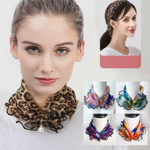 Load image into Gallery viewer, Pearl Pendant Scarf Necklace Vintage Leopard Pattern Dot Printing Scarf Trendy Crimping Elastic Women All-Match Scarves