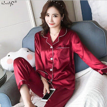 Load image into Gallery viewer, Women's Silk Satin Pajamas Set Long Sleeve Button-Down Sleepwear Loungewear New