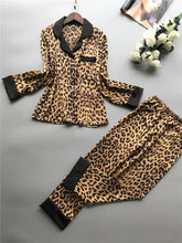 Load image into Gallery viewer, Leopard Print Sexy Long Sleeve Pajamas Woman Imitate Real Silk Sleepwear