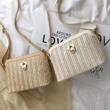 Load image into Gallery viewer, Casual Chains Straw Bucket Bags Women Summer Messenger Bag Rattan Bags Beach Lady Travel Purses and Handbags Shoulder Bag
