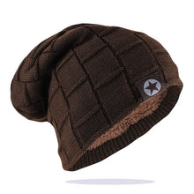 Load image into Gallery viewer, New Unisex Beanie Hat Knit Wool Warm Winter Hat Thick Soft Stretch Hat For Men And Women Fashion Outdoor Skullies Beanie