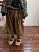 Load image into Gallery viewer, Kids Pants New Winter Children Velvet Leggings Boys Girls Baby Thick Warm Stripe Casual 2023 Vintage Pleated Versatile
