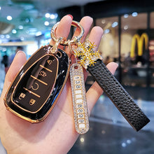 Load image into Gallery viewer, New TPU Car Key Case Cover For Chevrolet 2017-2019 Chevy Malibu Camaro Cruze Traverse Sonic Volt Bolt Equinox 3/4/5 Buttons Key