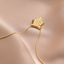Load image into Gallery viewer, Fan-Shaped Tassel Pendant Necklace Clavicle Necklace