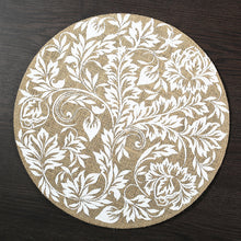 Load image into Gallery viewer, Round simple style natural color, evening placemat table mat coaster Japanese style, environmentally friendly fringed jute placemat