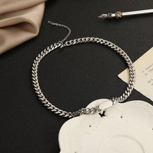 Load image into Gallery viewer, INS Fashion Hip Hop Necklace Fashion Men and Women Short Necklace Titanium Steel Metal Personality Simple Clavicle Chain