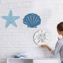 Load image into Gallery viewer, 3pcs/Set Wooden Ocean Wind Wall Decorations Creative Home Decoration Bathroom Shell Hanging Ornaments Wooden Mediterranean Style Pendant