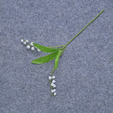 Load image into Gallery viewer, 12PCs Simulation 6 Forks Campanula Bouquet Lily Fake Flower and Plastic Flower Home Ornamental Flower
