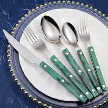 Load image into Gallery viewer, 4pcs/Set 304 Stainless Steel Knife, Fork and Spoon Tableware Suit Household Western Food Knife, Fork and Spoon Tableware Suit