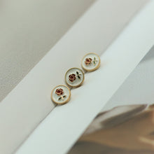 Load image into Gallery viewer, 5pcs/Set Red Rose Button Shirt Collar Buckle Clothing Decorative Buttons