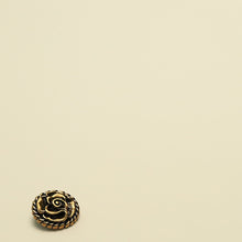 Load image into Gallery viewer, 5pcs/Set Clothing Accessories Decorative Buckle Metal Buttons Winter Coat Buttons