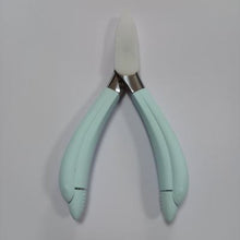 Load image into Gallery viewer, Gray Nail Groove Scissors Nail Clippers Combination Set Household Pointed Olecranon Pliers Pedicure
