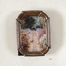Load image into Gallery viewer, American Retro Porch Background Wall Hanging Frame Resin Photo Frame Combined Photo Wall Decorative Ornaments