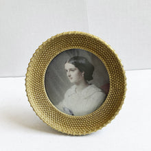 Load image into Gallery viewer, Home Decoration Photo Wall Combination European American Vintage Engraving Hollow Resin Photo Frame