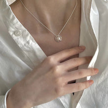 Load image into Gallery viewer, S925 Silver French Style Vintage Pearl Necklace Female Ins Style Geometric round Clavicle Chain
