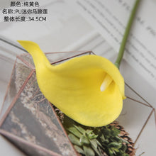 Load image into Gallery viewer, 10PCs Pu Mini Common Calla Artificial Flower Suitable for Wedding Bouquet Holder Decoration Artificial Flowers