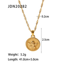 Load image into Gallery viewer, A Variety of French Retro Hemp Flowers Chain Titanium Steel Heart-Shaped Necklace Women's Heart-Shaped Zircon Pendant Necklace