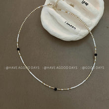 Load image into Gallery viewer, Stringed Pearls Necklace Fashion Short Necklace Accessories Necklace
