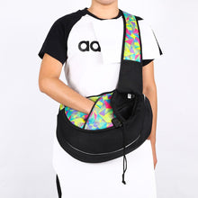 Load image into Gallery viewer, Pet Carrying Bag Sling Carrier Bag Portable Comfortable Breathable Hand Free Shoulder Crossbody Bag Outdoor Pet Cat Handbag