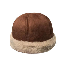 Load image into Gallery viewer, Cozy Versatile Winter Landlord Hats Retro Warm Melon Hat Thick Felt Hat Unisex