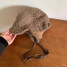 Load image into Gallery viewer, Fashion Bomber Hat Thicken Ear Protection Pilot Cap Solid Color Winter Warm Outdoor Cycling Hat