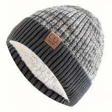 Load image into Gallery viewer, Men's sports knitted hat with CO UZZL 1978 faux leather patch - Navy blue and white striped winter hat