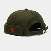 Load image into Gallery viewer, Casual Heart Love Label Docker Cap Cotton Adjustable Brimless Hat Hip Hop Landlord Hat Men and Women