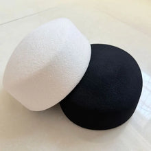Load image into Gallery viewer, Retro Flight Attendant Ball Hat Women's 100% Wool Felt Beret Party Charming Hat Wedding Cocktail Party Medicine Box Hat