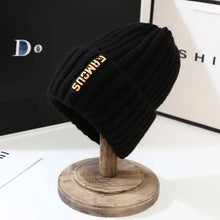 Load image into Gallery viewer, Winter hat, men's and women's versatile fashion long label woolen hat, warm ear protection, toe cover, knitted hat
