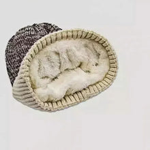 Load image into Gallery viewer, Winter Fashion Unisex Two-Tone Knitted Bean Hat Fur Lined for Warmth Casual Style