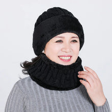 Load image into Gallery viewer, 2pcs/Set Winter Warm Knit Beanie Hat Neck Warmer Scarf,Thermal Lined Skull Cap for Men Outdoor Fall Outfit,suitable for Skiing