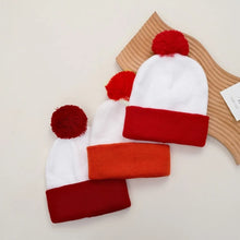 Load image into Gallery viewer, Fashion Color Matching Knitted Hat Elasticity Warm Beanies Cap Windproof Casual Pullover Cap Unisex