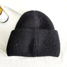 Load image into Gallery viewer, Men's and women's cold hats, winter hats, women's windproof pullover knitted hats, versatile and warm woolen hats