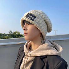 Load image into Gallery viewer, Fashionable Men's Autumn And Winter Knitted Hats Large Size Warm Cold Beanie Hat Loose Big Head Ware Knitting Hat For Men