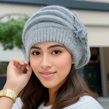 Load image into Gallery viewer, Hat Women's Winter Flower Hat Thick Beret Warm Knitted Wool Hat Autumn Winter Mom Hat