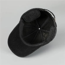 Load image into Gallery viewer, Auturnn Thick Warm Men Winter Baseball Cap With Ear Flaps, Ideal choice for Gifts