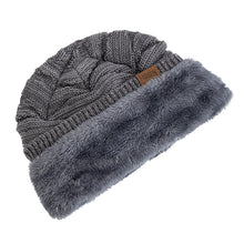 Load image into Gallery viewer, Unisex Slouchy Winter Hats Warm Fleece Lined Beanie Cap Men Women Casual FS Label Decor Winter Mixed Color Knitted Hats