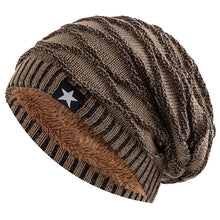 Load image into Gallery viewer, Unisex Slouchy Winter Hats Men Women Warm Beanie Cap Casual Five-Pointed Star Decor Winter Knitted Hats