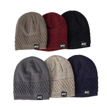 Load image into Gallery viewer, Simple Solid Color Pullover Cap Fleece Lined Unisex Skull Cap Keep Warm Knitted Hats Winter