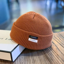 Load image into Gallery viewer, Men's Skull Cap Urban Street Fashion Knit Beanie Winter Warm Yuppie Style