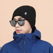 Load image into Gallery viewer, Winter Thick Beanie Hat With Fleece Lined For Men Women Winter Solid Knitted Wool Skull Cap For Outdoor Activities & Daily Use